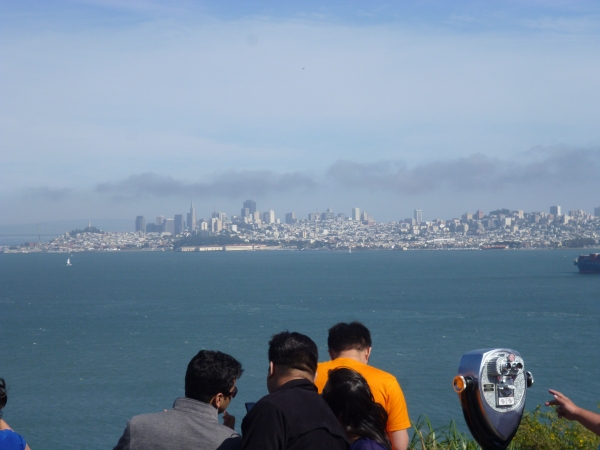É impressionante ver São Francisco e Oakland tão pequenininhas assim